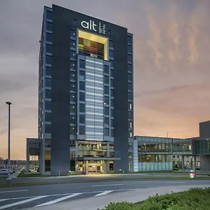 Hotel Alt Halifax Airport, Enfield